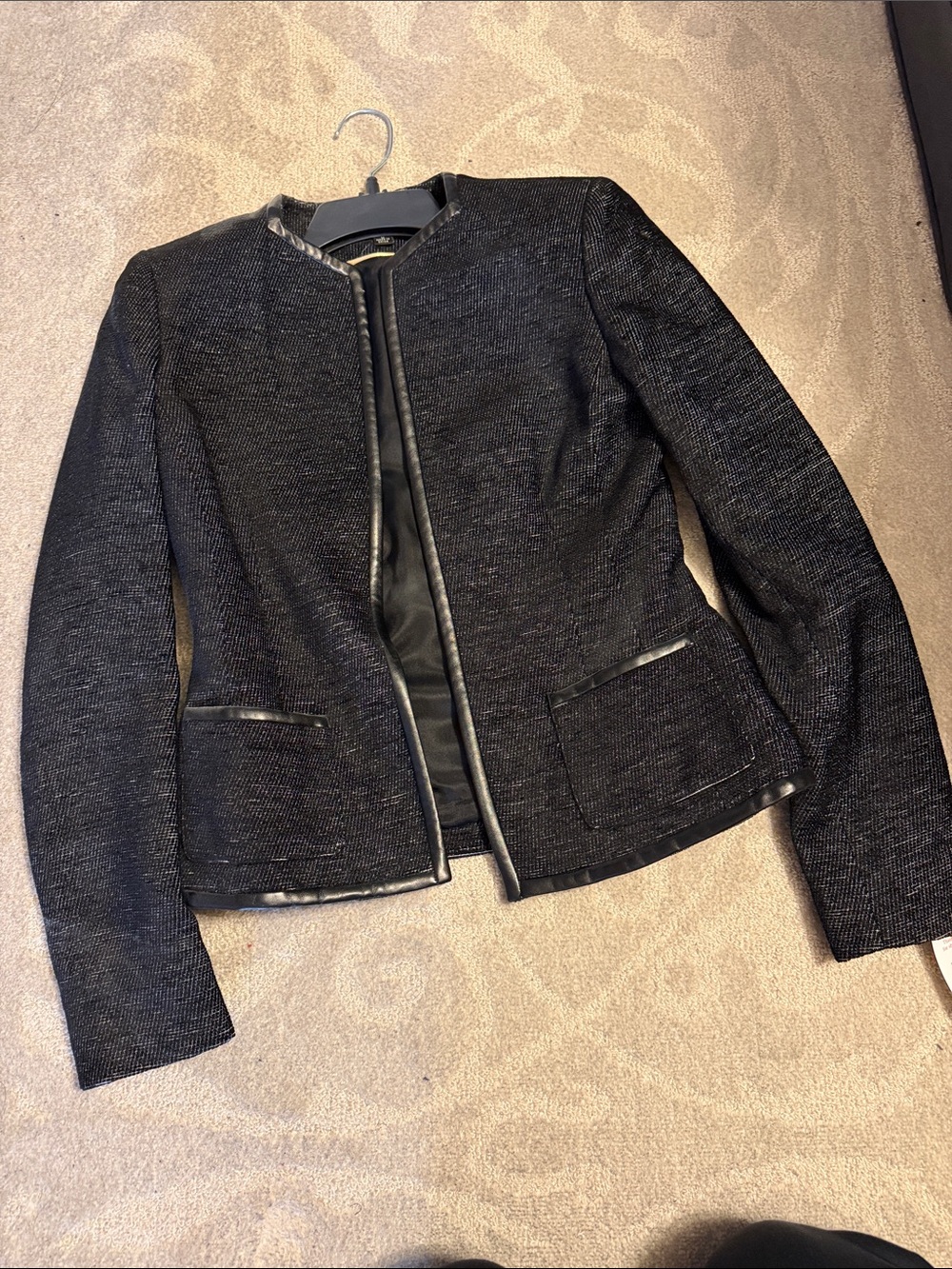 Anne Klein blazer size 0